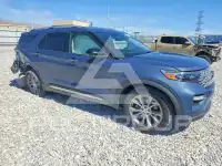 2021 Ford EXPLORER photo