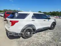 2021 Ford EXPLORER photo