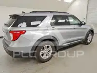 2021 Ford EXPLORER photo