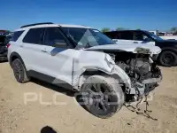 2021 Ford EXPLORER photo