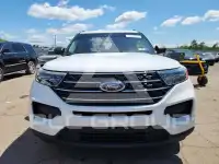2021 Ford EXPLORER photo