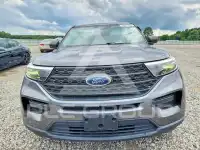 2021 Ford EXPLORER photo