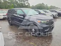 2021 Ford EXPLORER photo