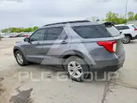 2021 Ford EXPLORER photo