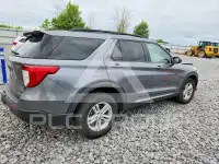 2021 Ford EXPLORER photo
