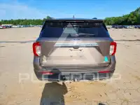 2021 Ford EXPLORER photo
