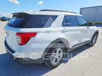 2021 Ford EXPLORER photo