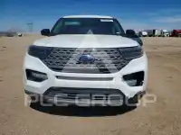 2021 Ford EXPLORER photo