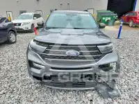 2021 Ford EXPLORER photo