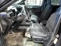 2021 Ford EXPLORER photo