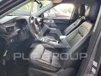 2021 Ford EXPLORER photo