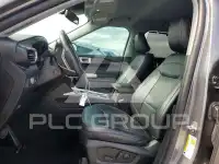 2021 Ford EXPLORER photo