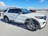 2021 Ford EXPLORER photo
