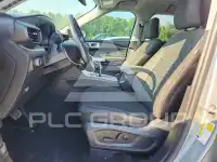 2021 Ford EXPLORER photo