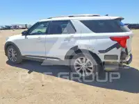 2021 Ford EXPLORER photo