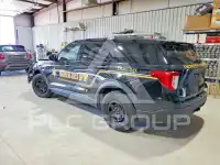 2021 Ford EXPLORER photo