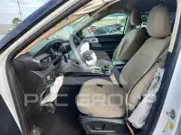 2021 Ford EXPLORER photo