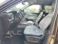 2021 Ford EXPLORER photo