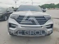 2021 Ford EXPLORER photo