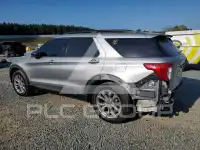 2021 Ford EXPLORER photo