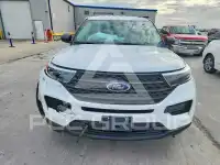 2021 Ford EXPLORER photo