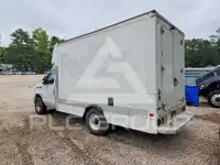 2021 Ford E-350 фото