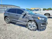 2021 Ford EDGE photo