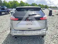 2021 Ford EDGE photo