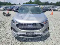 2021 Ford EDGE photo