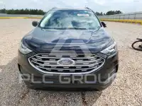 2021 Ford EDGE photo