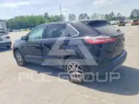 2021 Ford EDGE photo