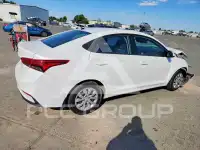 2021 Hyundai Accent фото