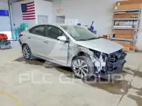2021 Hyundai Accent photo