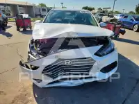 2021 Hyundai Accent фото