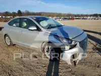 2021 Hyundai Accent photo