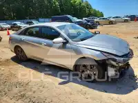 2021 Hyundai Elantra фото