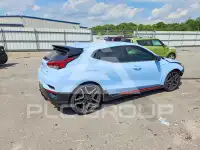 2021 Hyundai Veloster photo