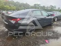 2021 Hyundai Elantra photo