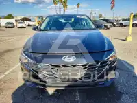 2021 Hyundai Elantra фото