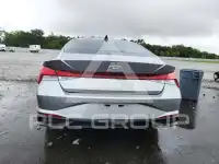 2021 Hyundai Elantra фото