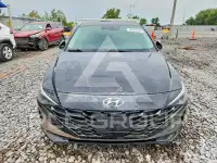 2021 Hyundai Elantra фото