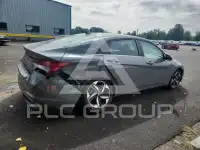 2021 Hyundai Elantra photo
