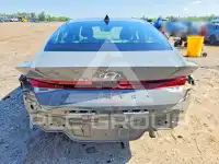 2021 Hyundai Elantra фото
