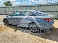 2021 Hyundai Elantra photo