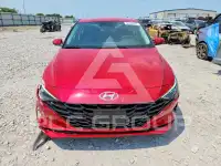 2021 Hyundai Elantra фото