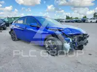 2021 Hyundai Elantra фото