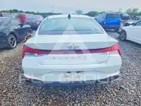 2021 Hyundai Elantra фото