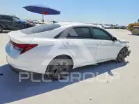 2021 Hyundai Elantra фото