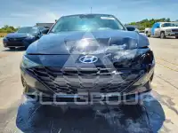 2021 Hyundai Elantra photo