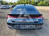 2021 Hyundai Elantra photo